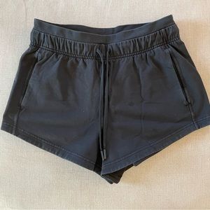 Inner Glow High-Rise Short
